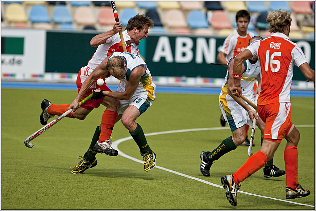 Mit dem Kopf durch die Mauer